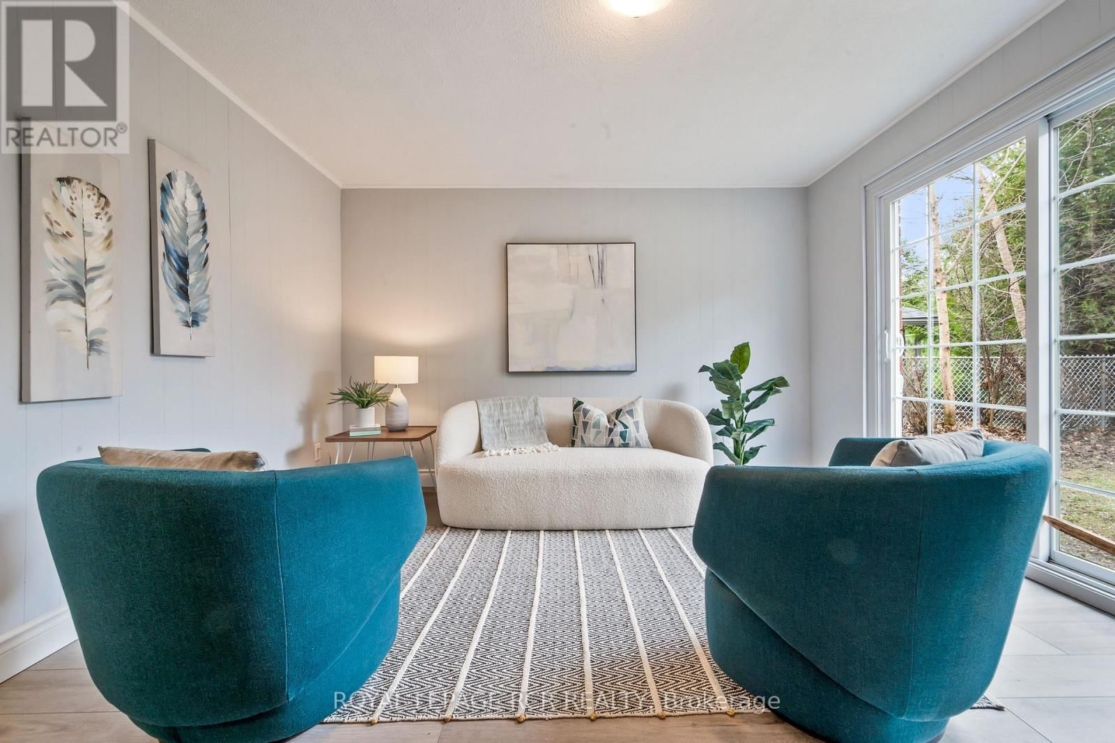 24 RANDY AVENUE Image 24