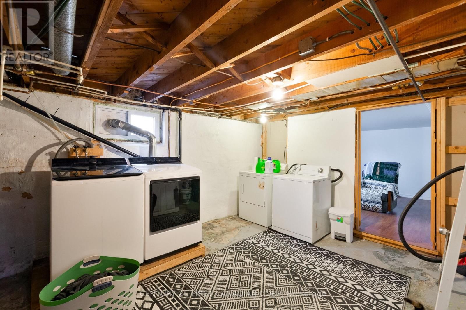 65 FIRST AVENUE Image 24