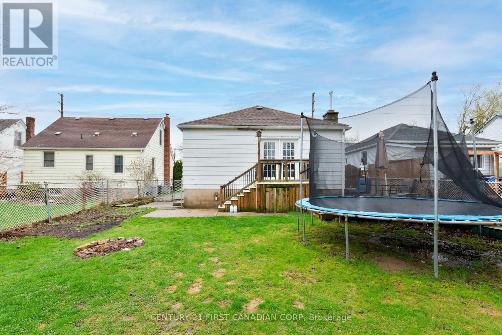 65 FIRST AVENUE Image 32