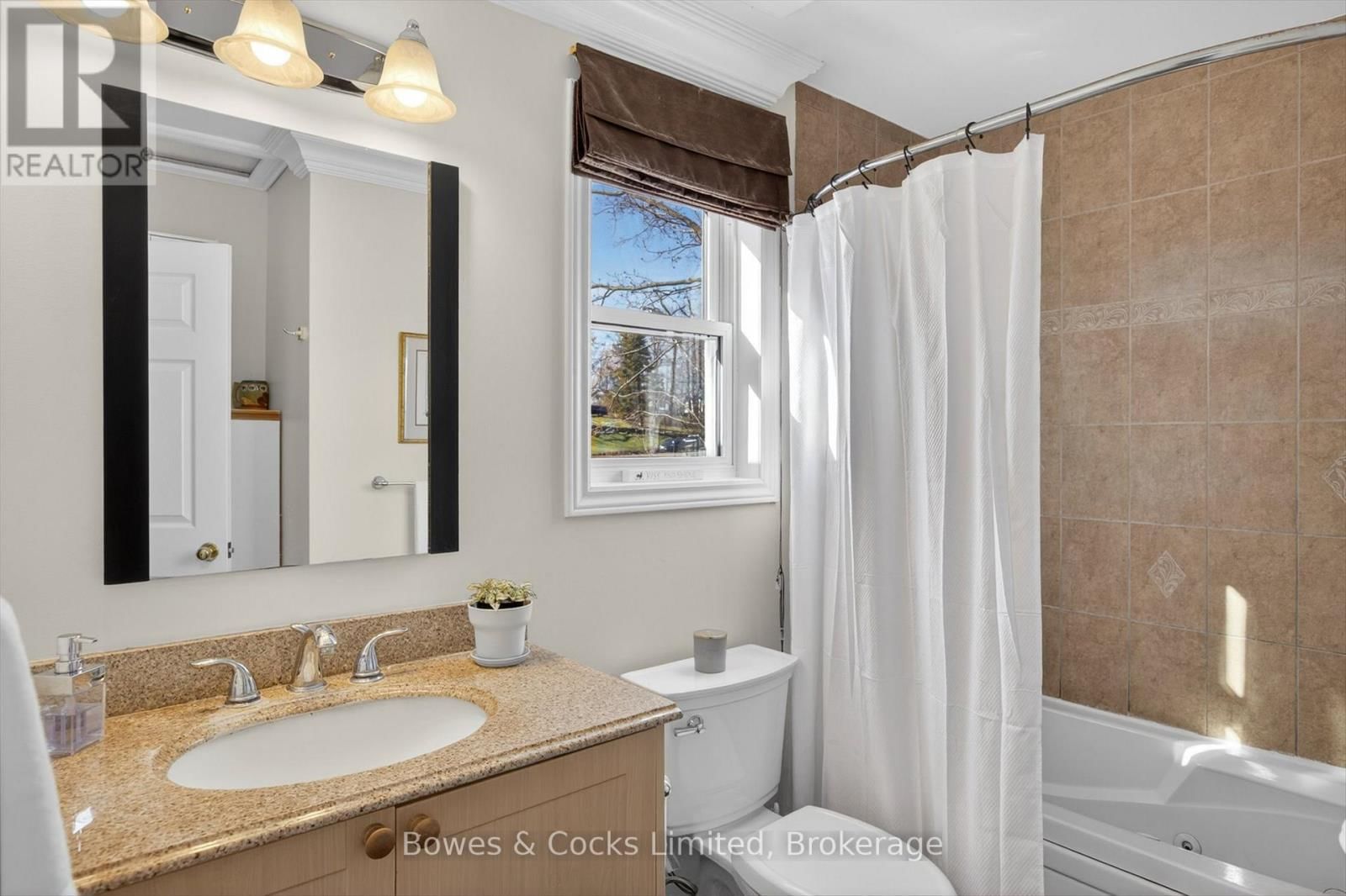 122 MARYLAND DRIVE Image 28