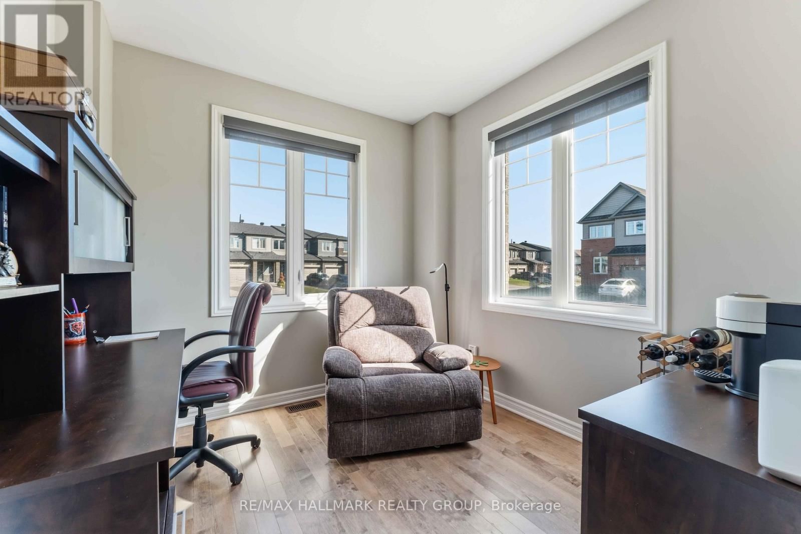 534 HYSSOP STREET Image 14