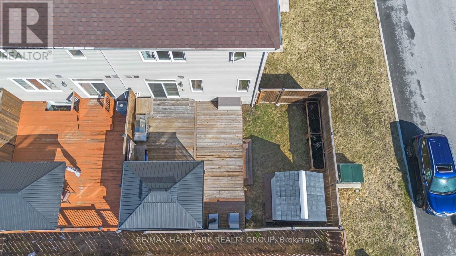 534 HYSSOP STREET Image 35