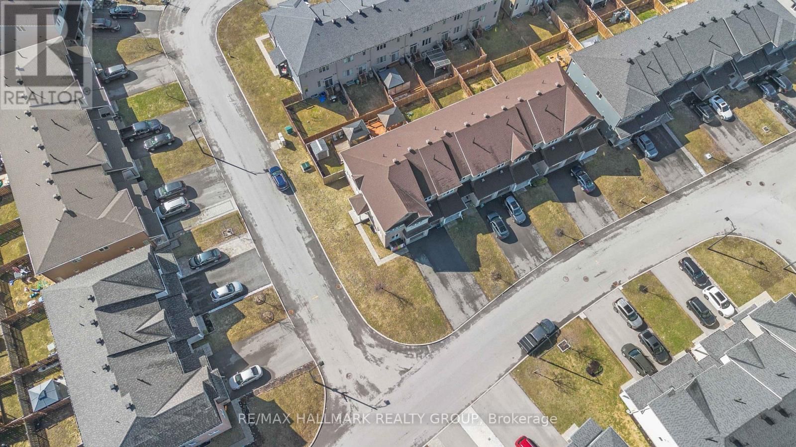 534 HYSSOP STREET Image 37