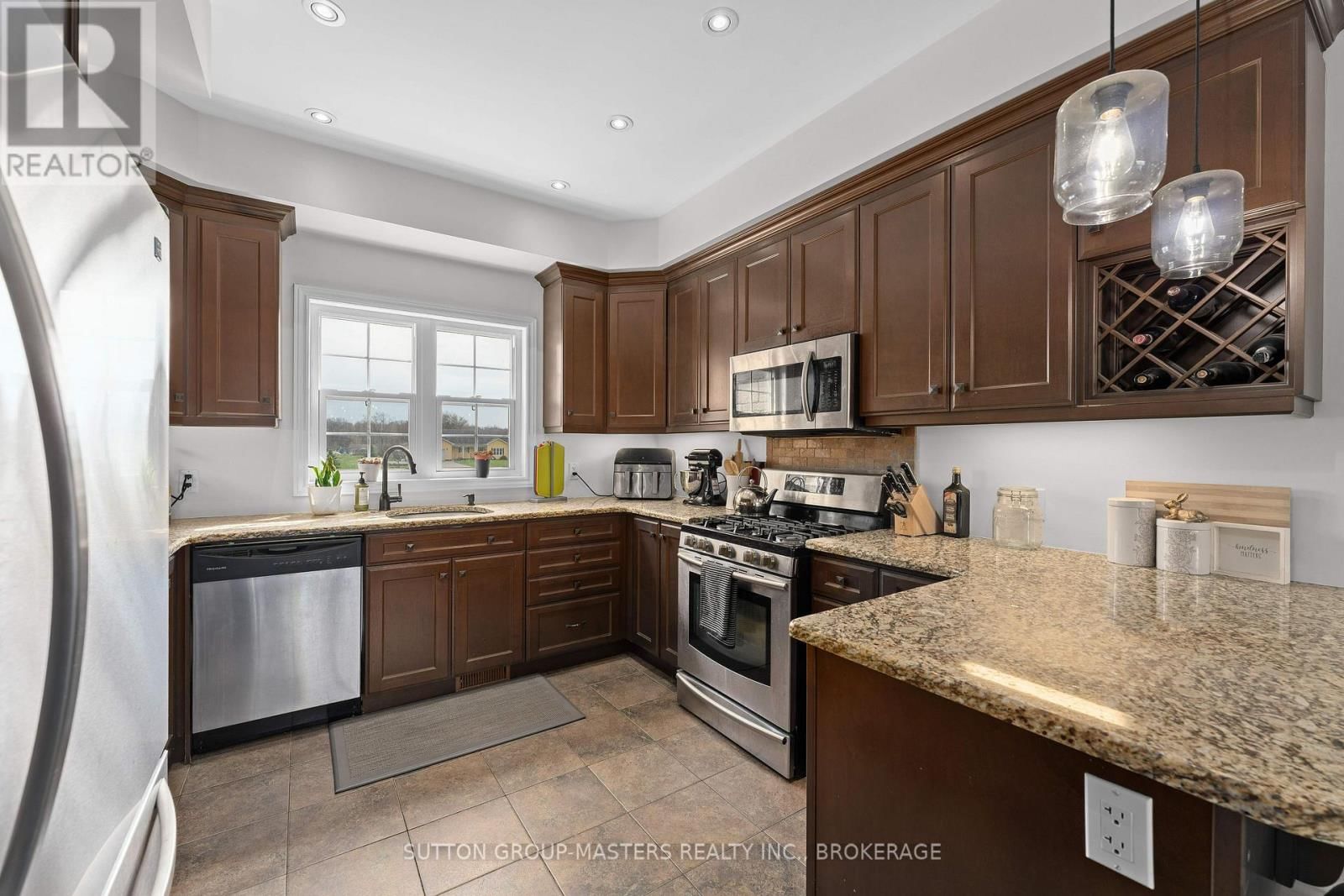 11 DAWSON DRIVE Image 11