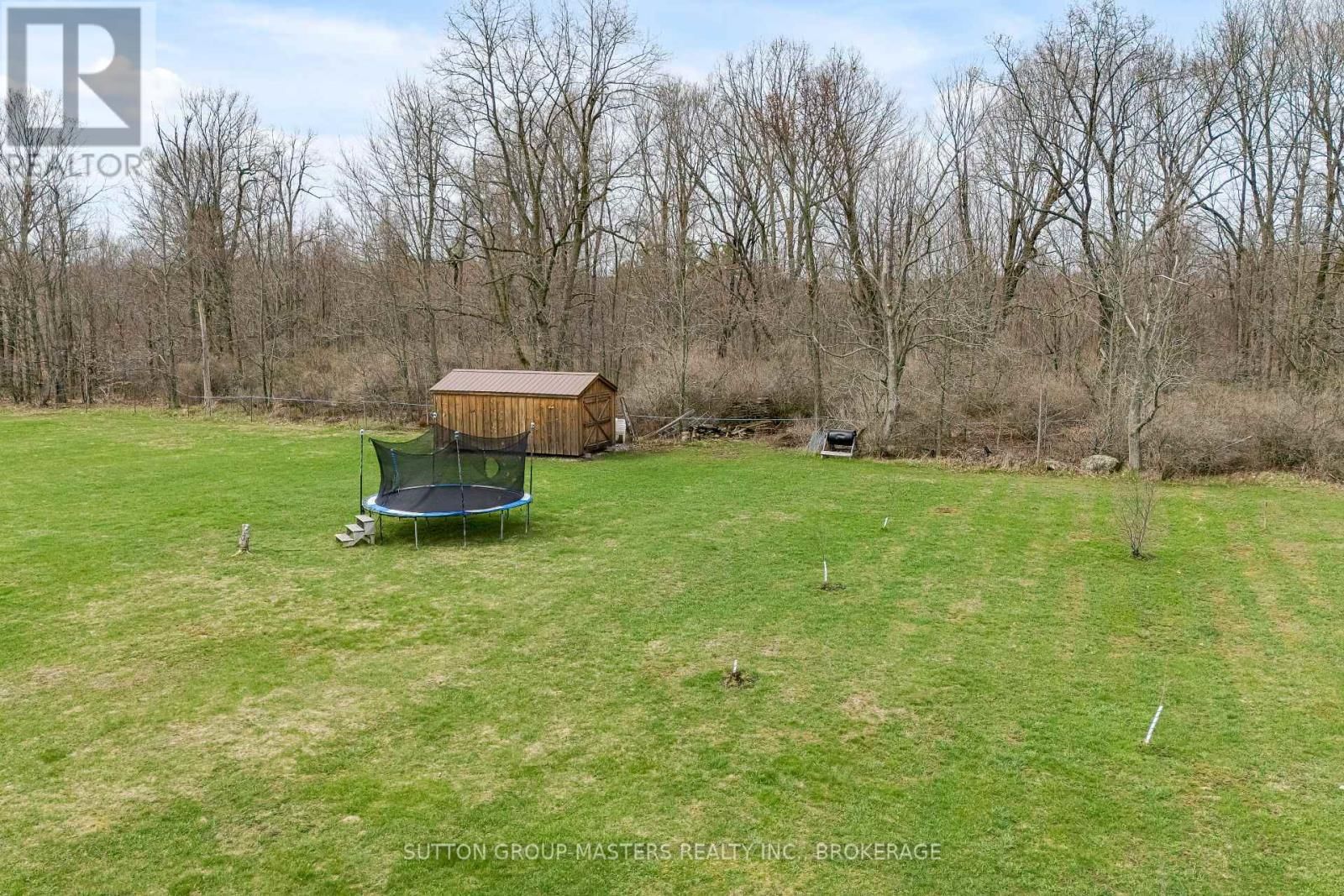 11 DAWSON DRIVE Image 44