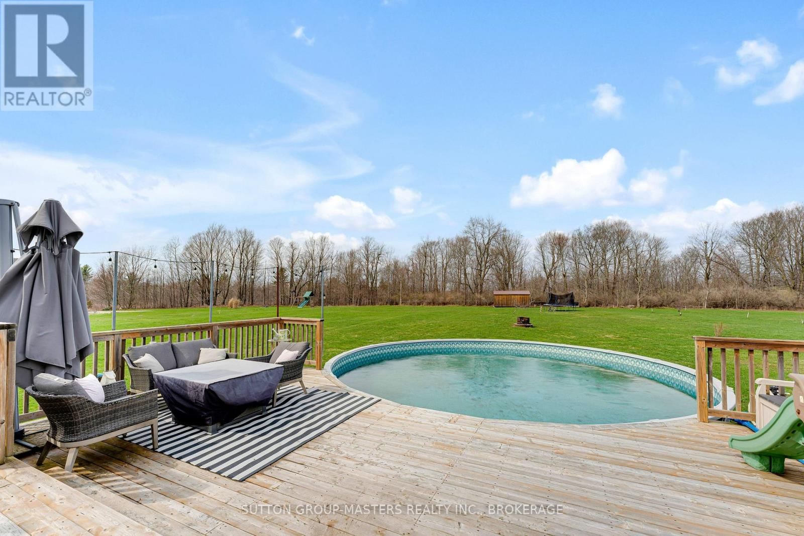 11 DAWSON DRIVE Image 47