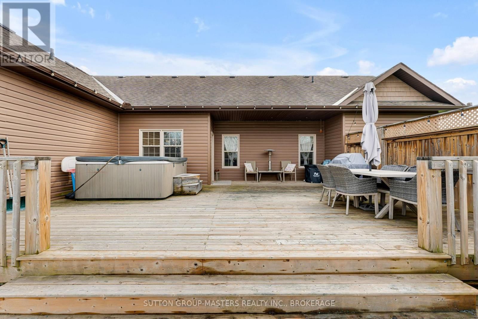 11 DAWSON DRIVE Image 48