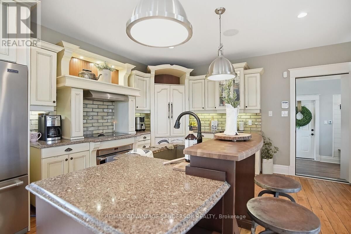 12486 MEDWAY ROAD Image 35