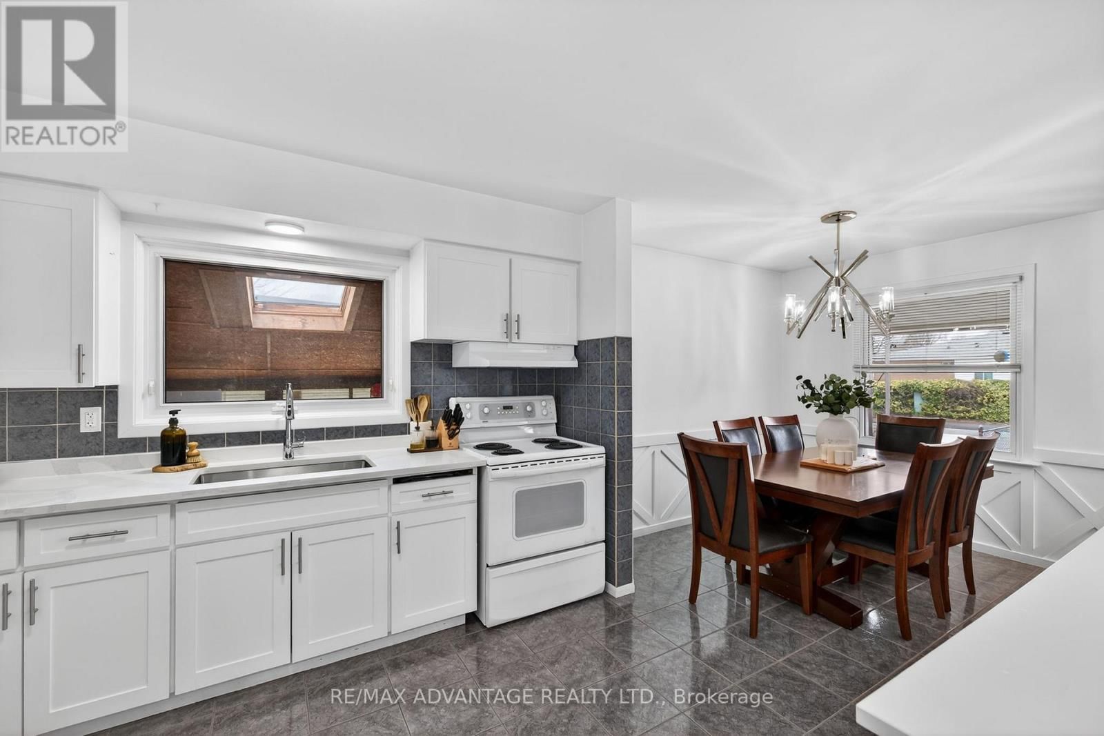 60 WEXFORD AVENUE Image 15