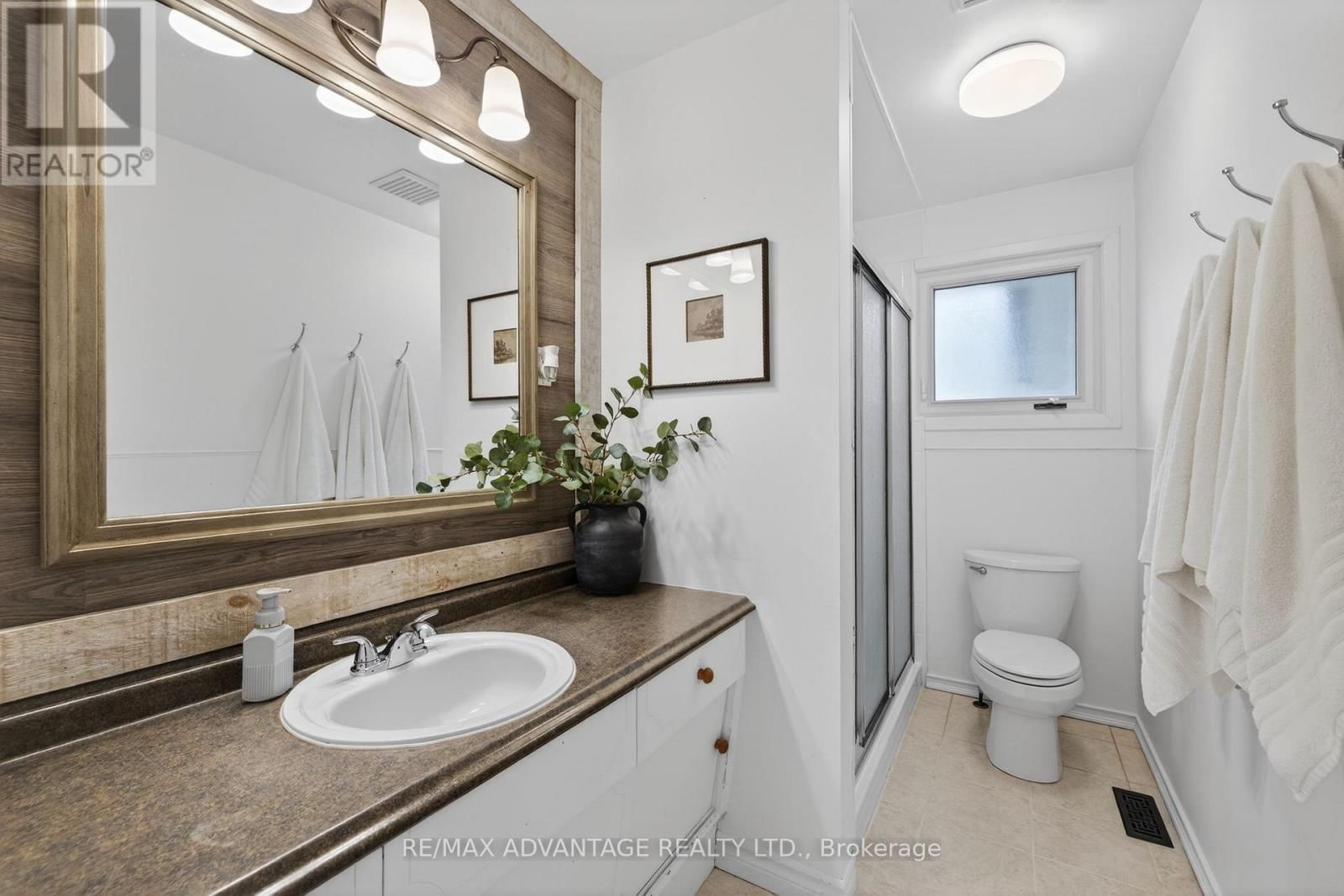 60 WEXFORD AVENUE Image 23