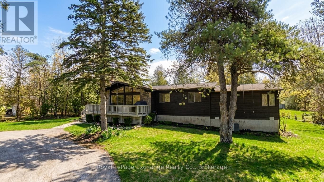 906 VICTORIA ROAD Image 2