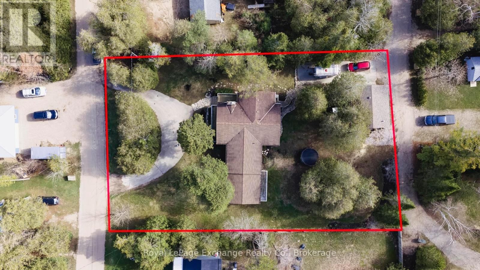 906 VICTORIA ROAD Image 5