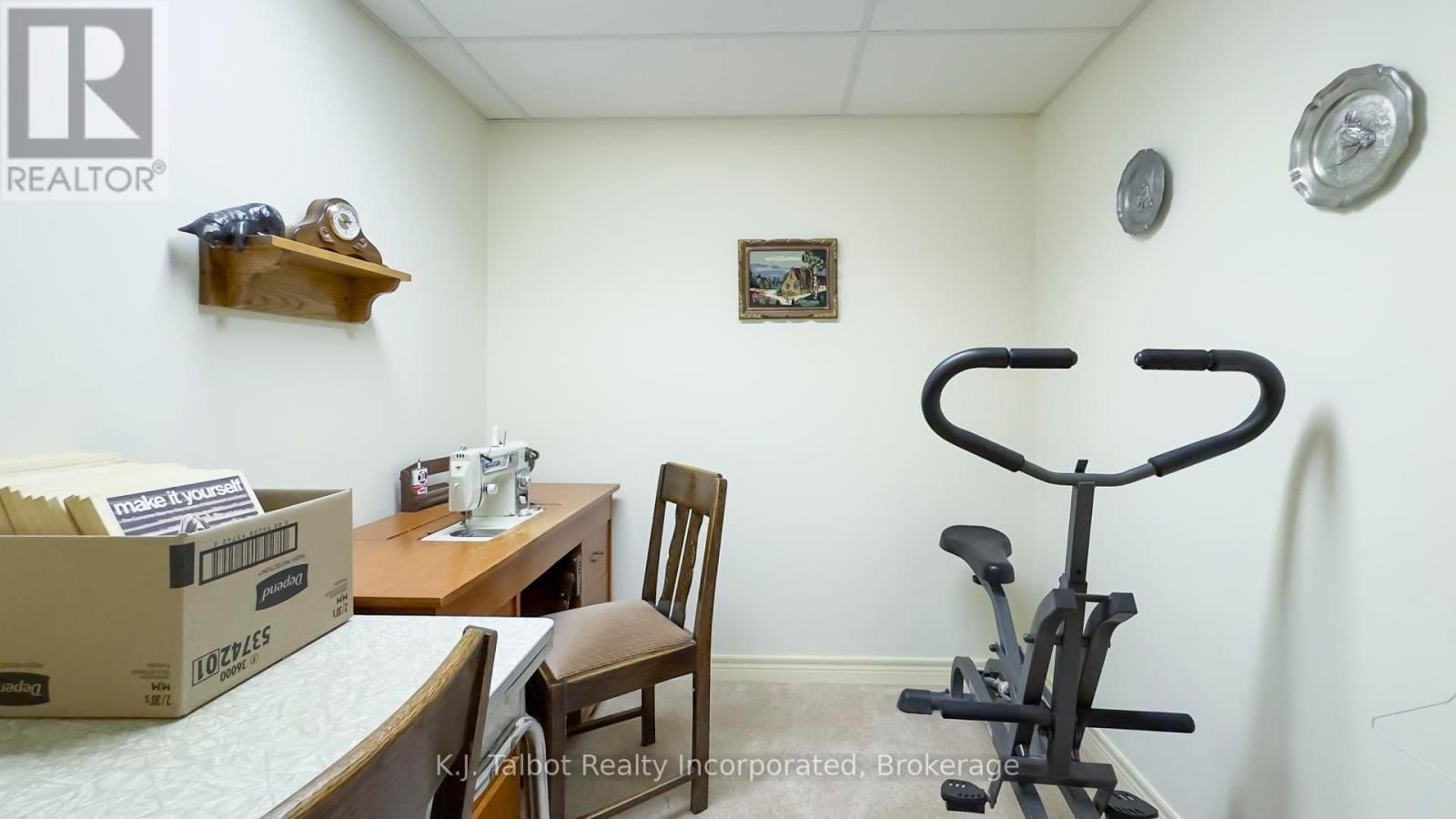 386 TEMPLETON STREET Image 39