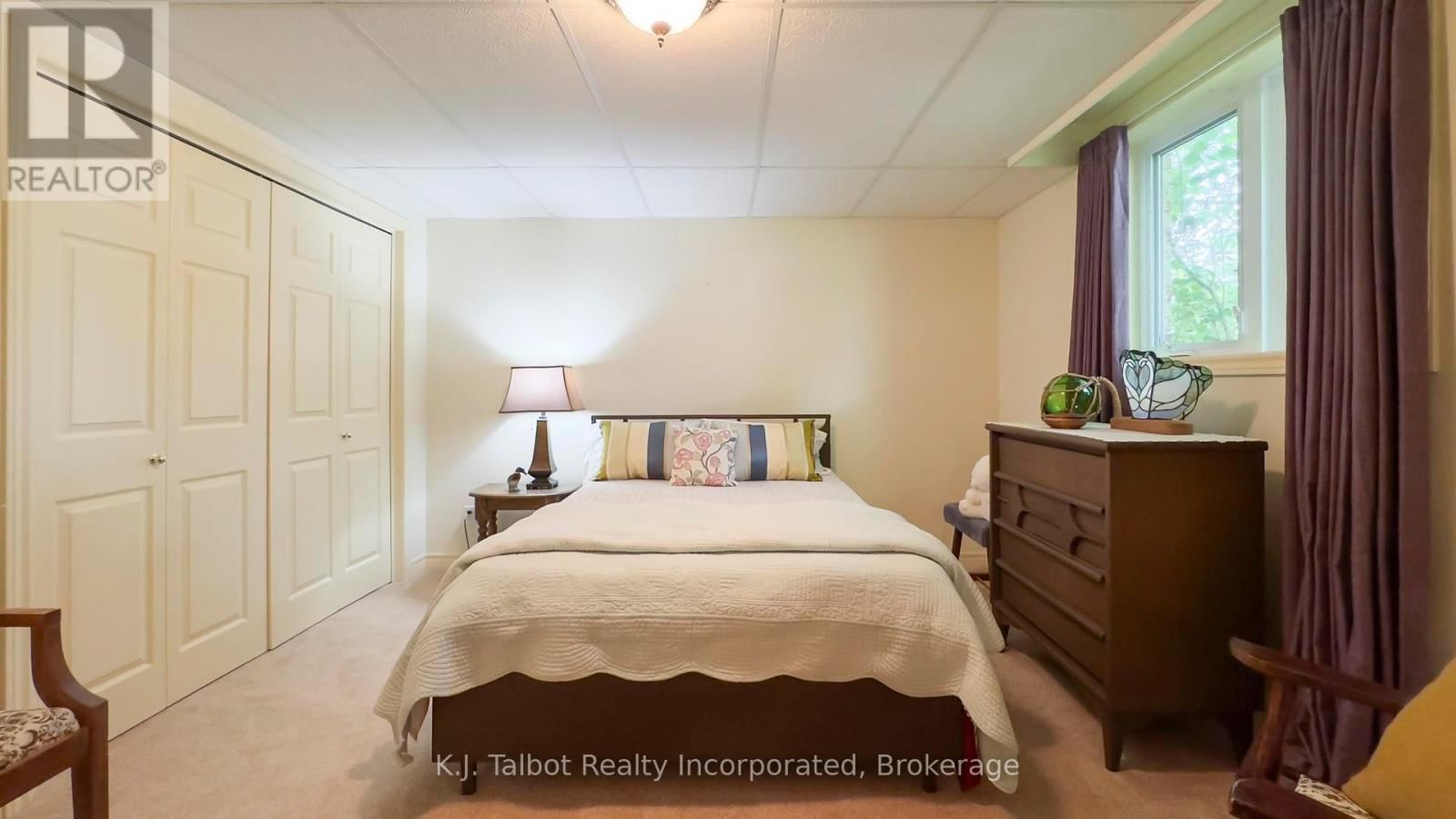 386 TEMPLETON STREET Image 40