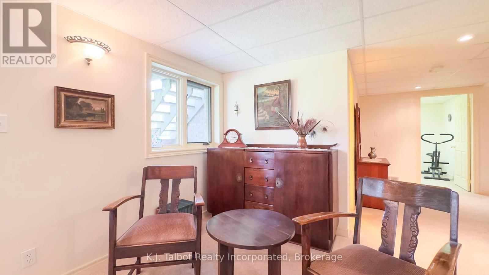 386 TEMPLETON STREET Image 43