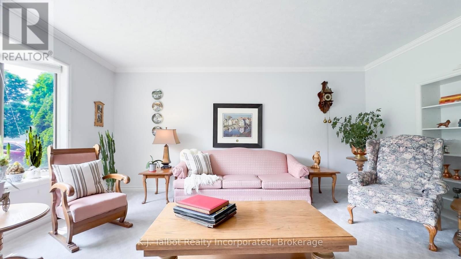 386 TEMPLETON STREET Image 7