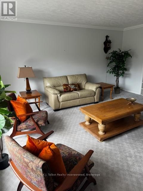 386 TEMPLETON STREET Image 8