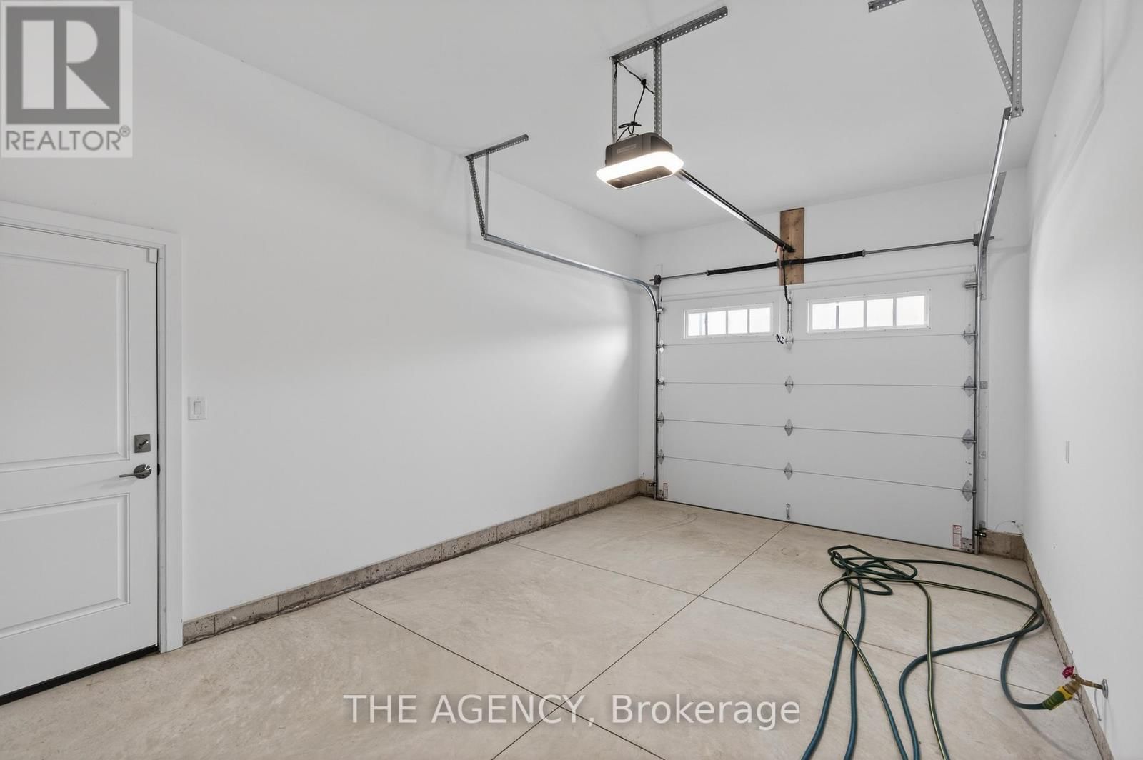 70F - 574 SENECA DRIVE Image 32