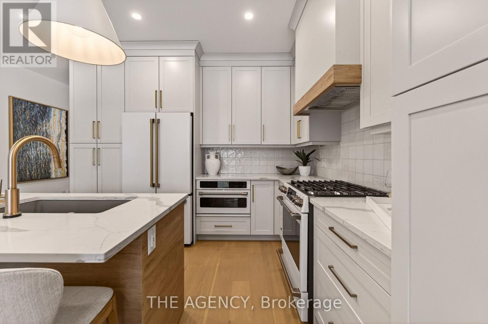 70F - 574 SENECA DRIVE Image 5