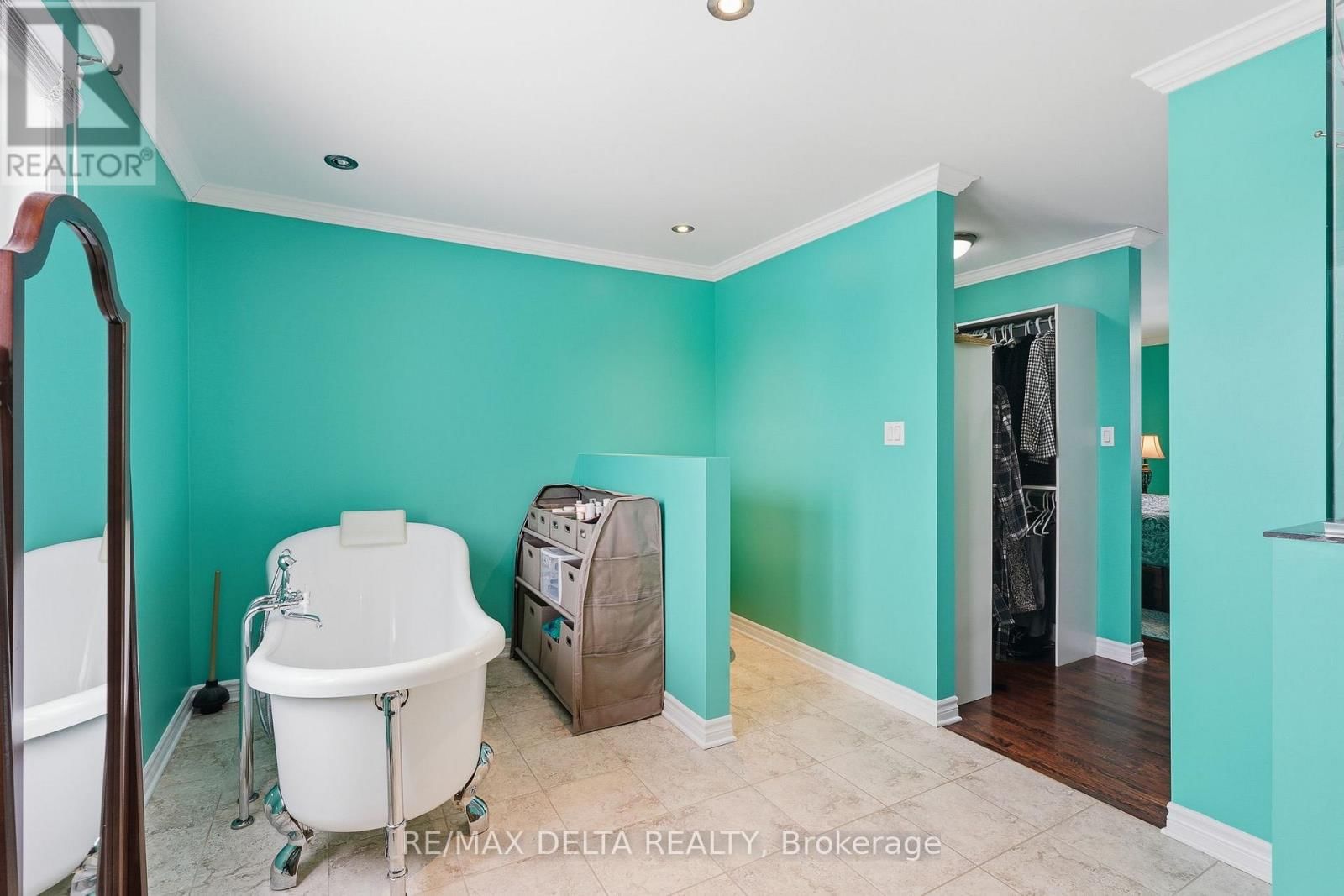 1820 LANDRY ROAD Image 38