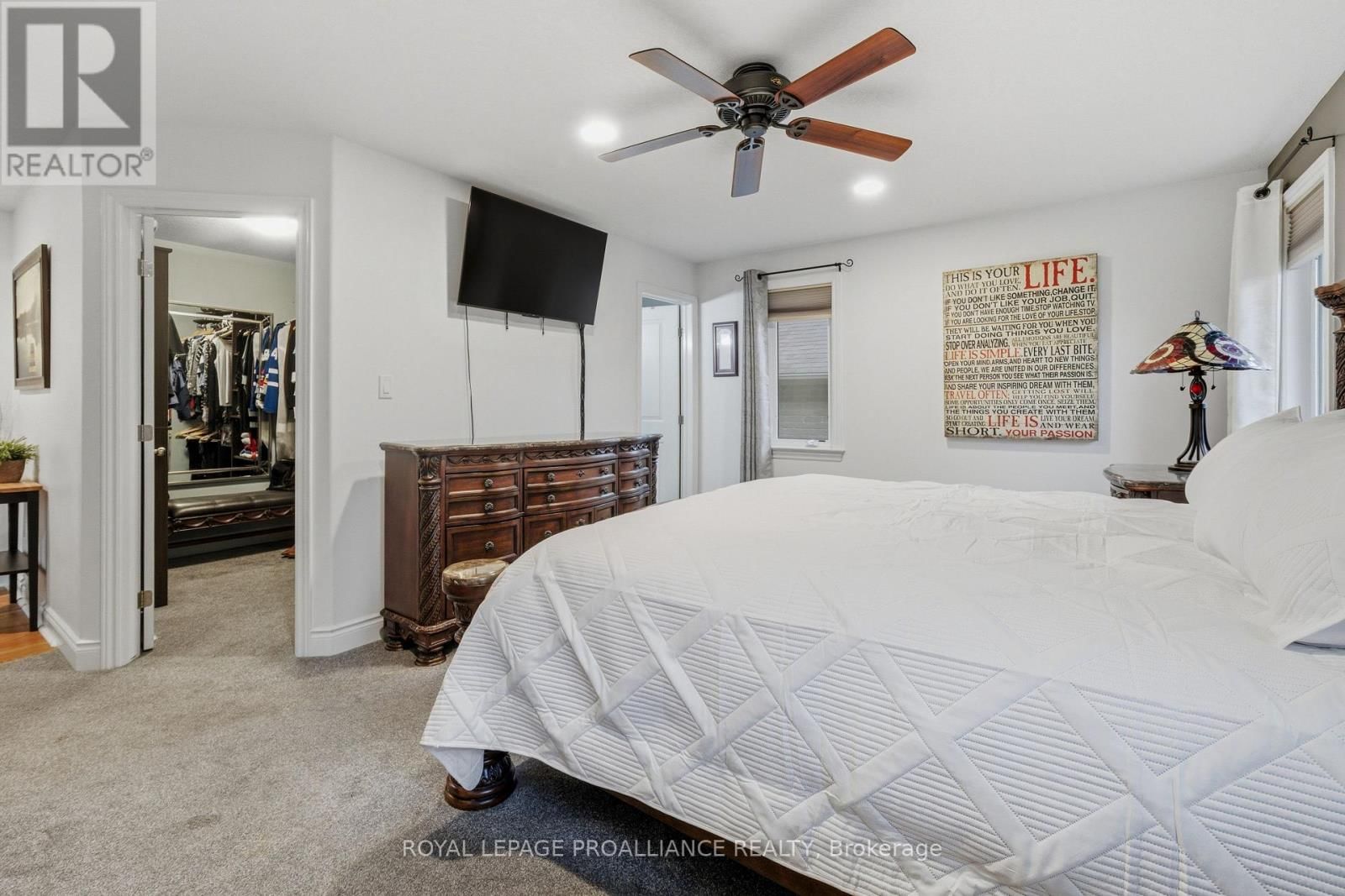 12 PINE MARSH LANE Image 19