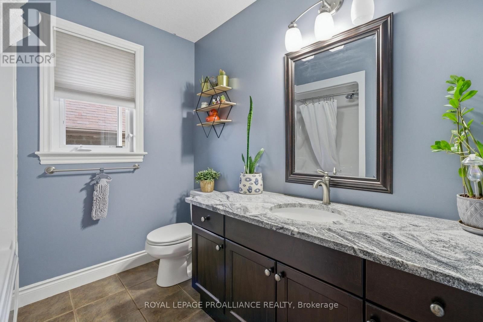 12 PINE MARSH LANE Image 21