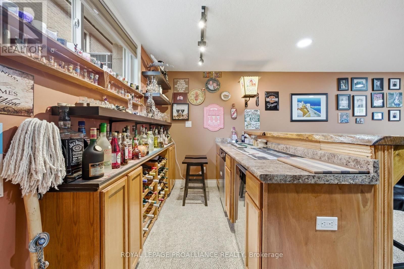 12 PINE MARSH LANE Image 34