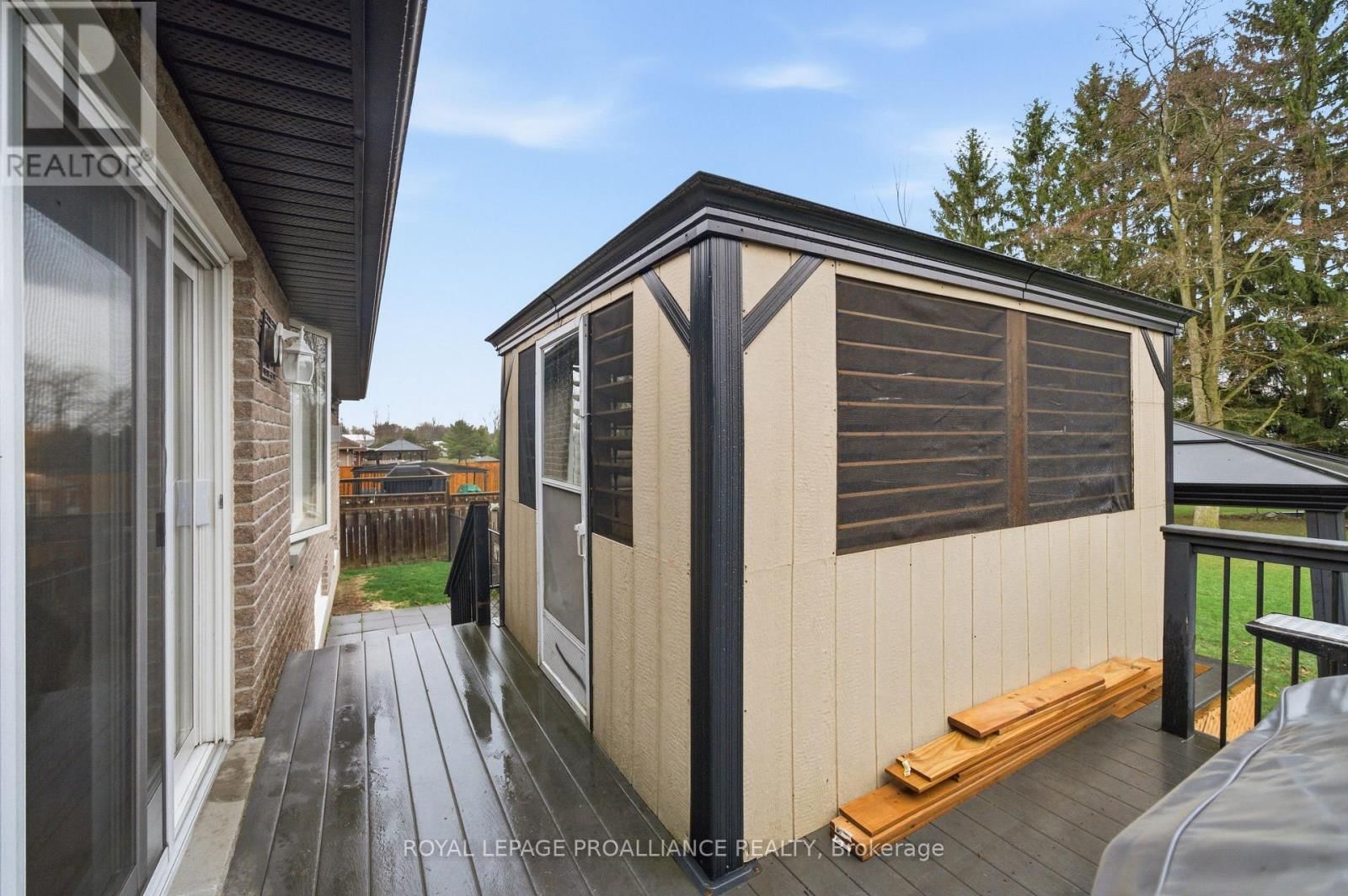 12 PINE MARSH LANE Image 43