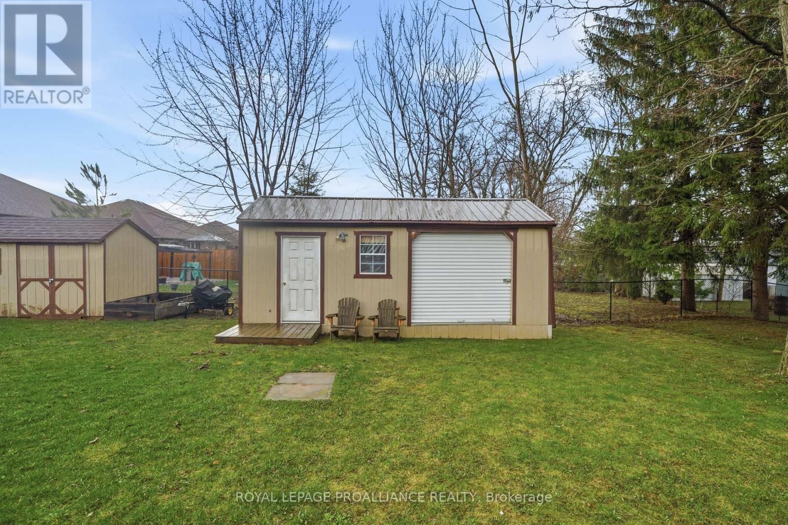 12 PINE MARSH LANE Image 45