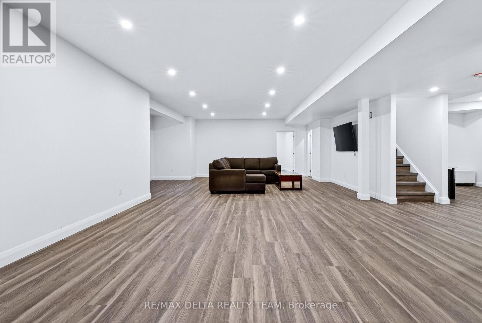 7861 SPRINGHILL ROAD Image 25