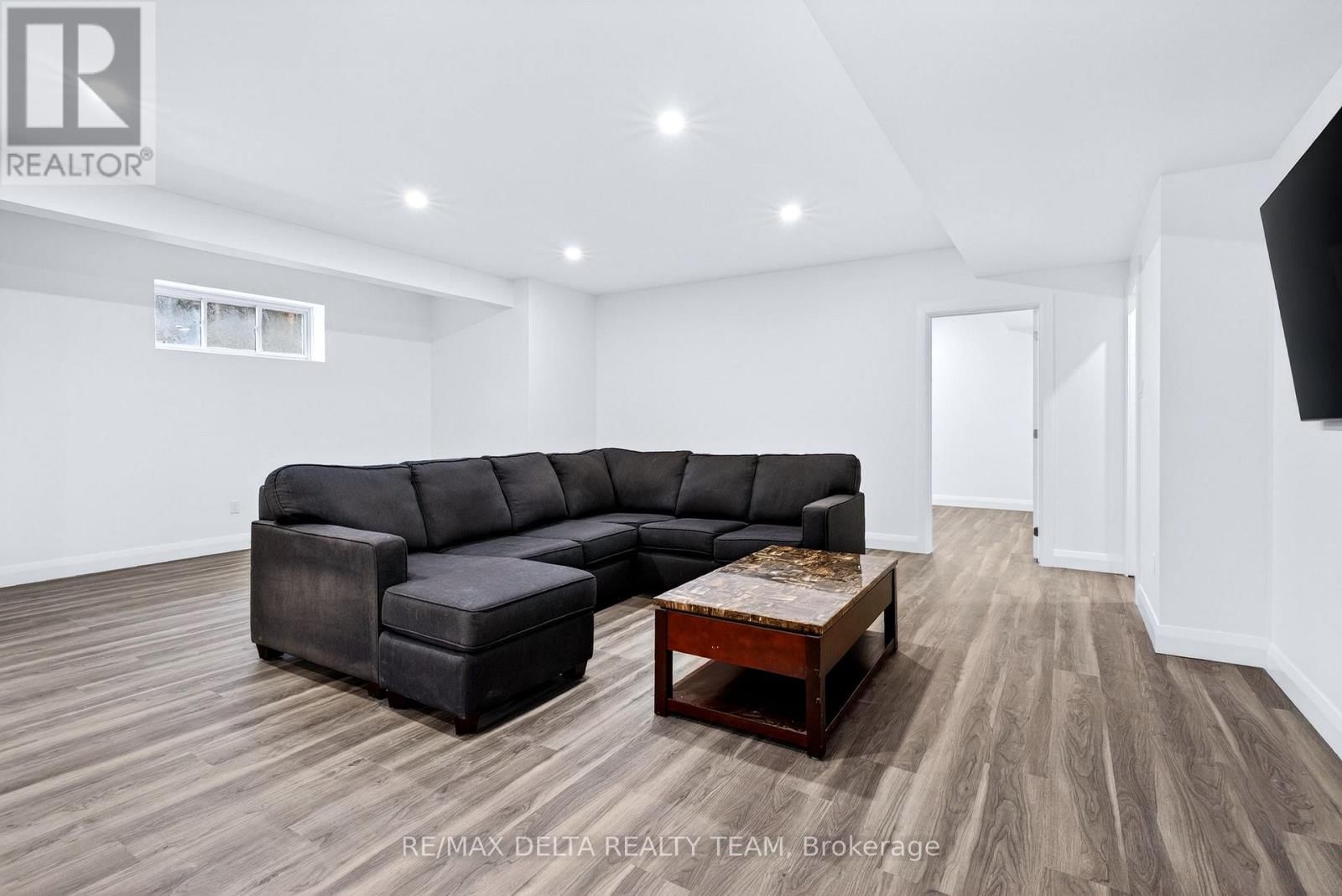 7861 SPRINGHILL ROAD Image 27