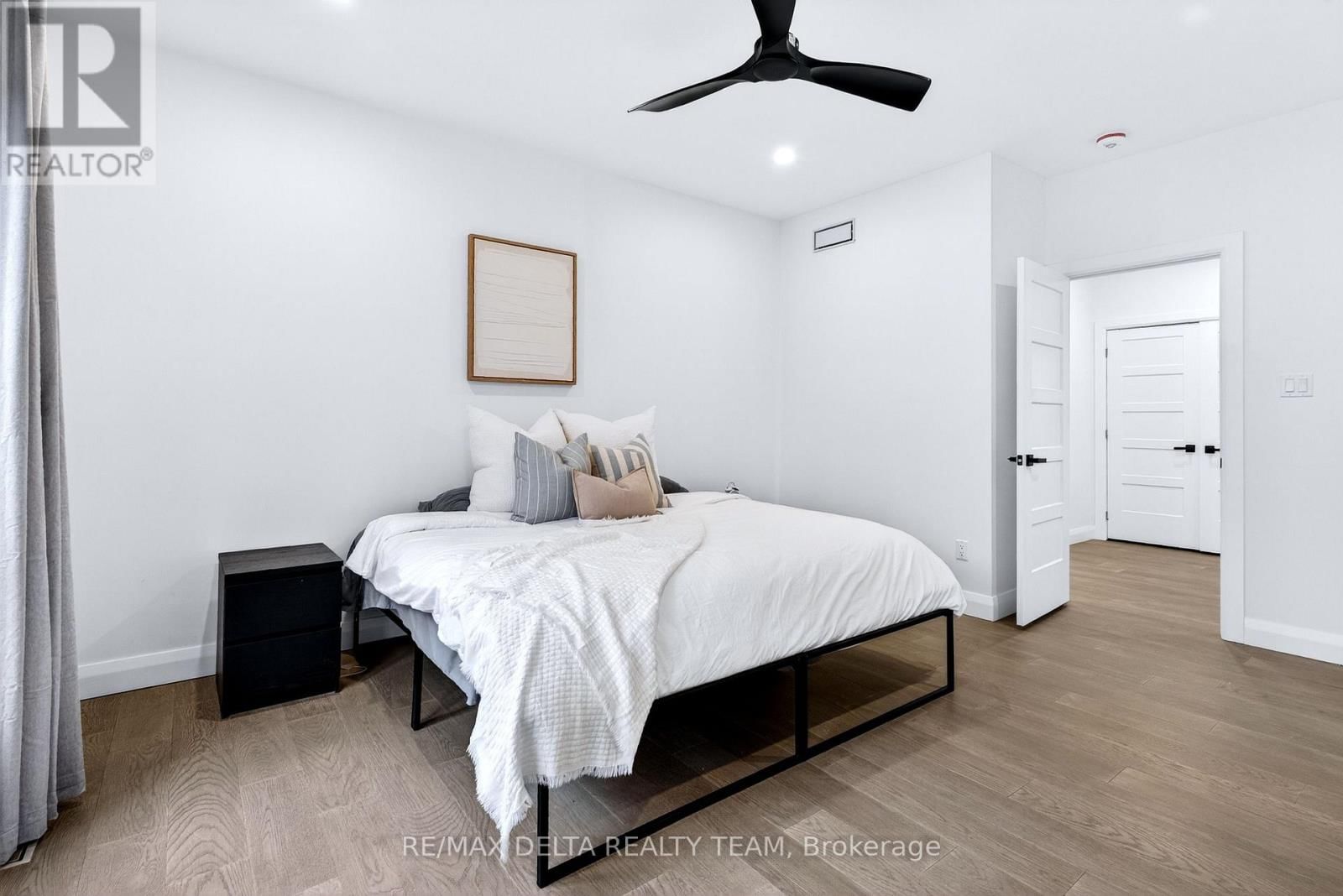 7861 SPRINGHILL ROAD Image 29