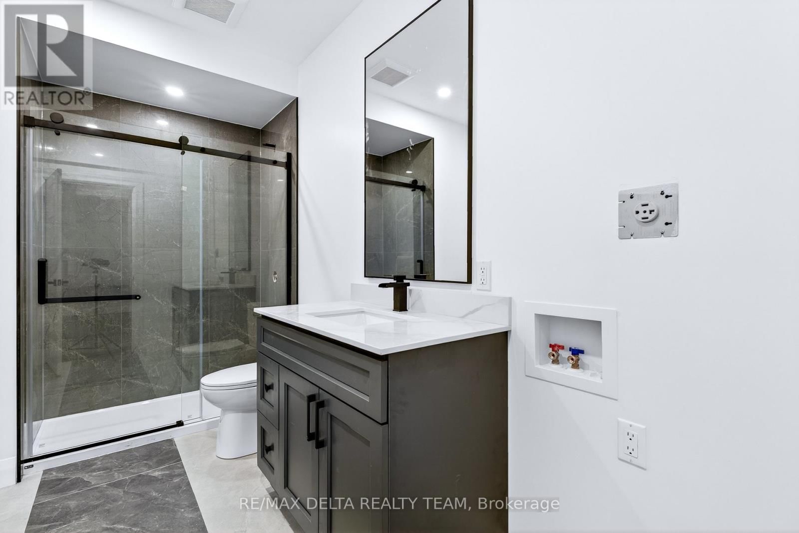 7861 SPRINGHILL ROAD Image 30