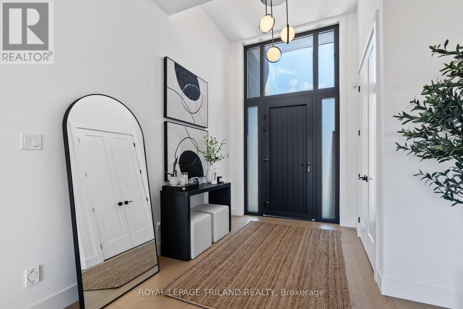 3455 GRAND OAK CROSSING Image 4