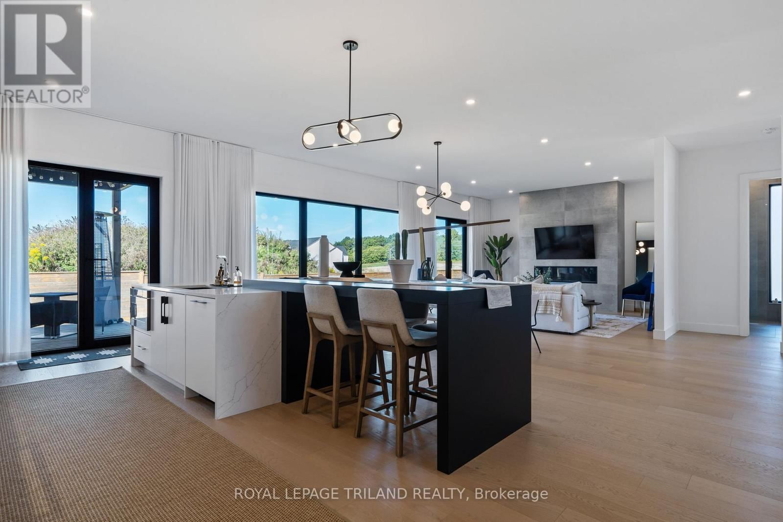 3455 GRAND OAK CROSSING Image 9