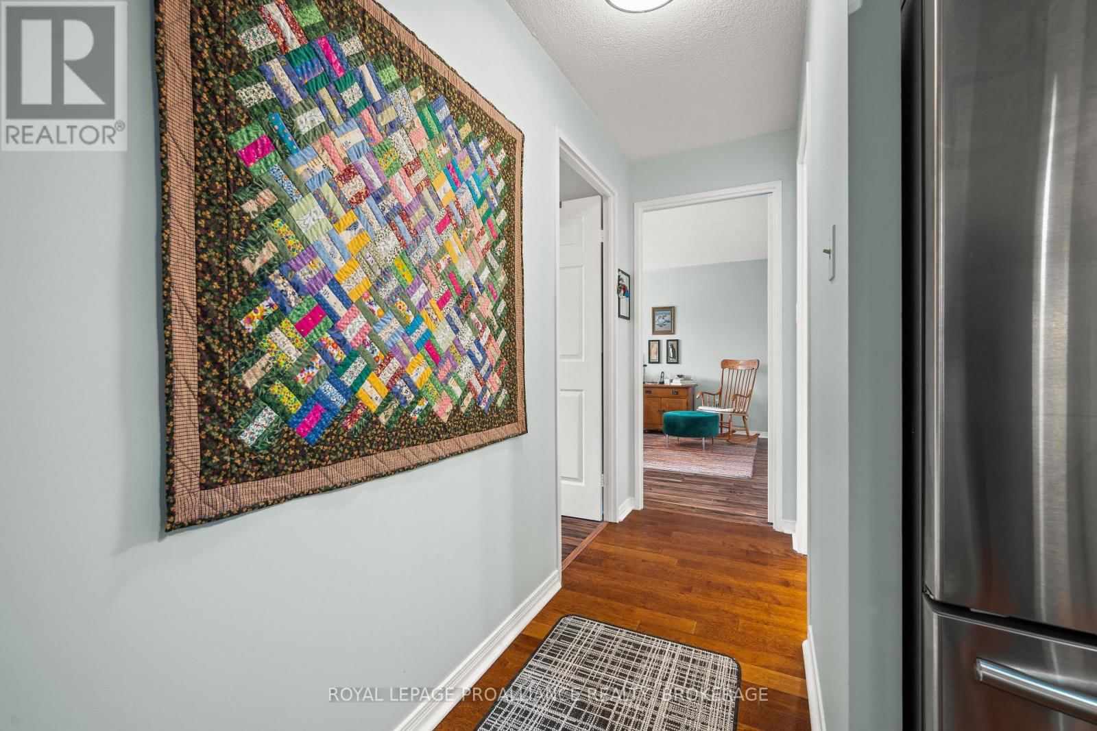 505 - 14 GREENVIEW DRIVE Image 11