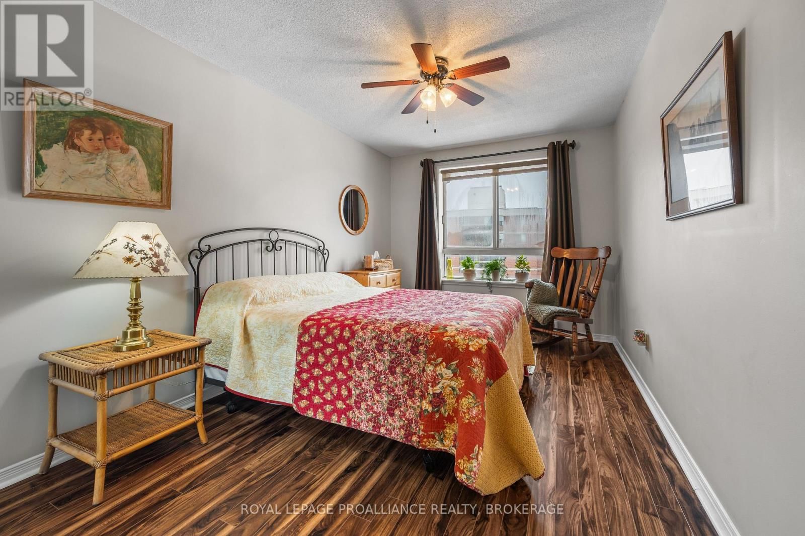 505 - 14 GREENVIEW DRIVE Image 12