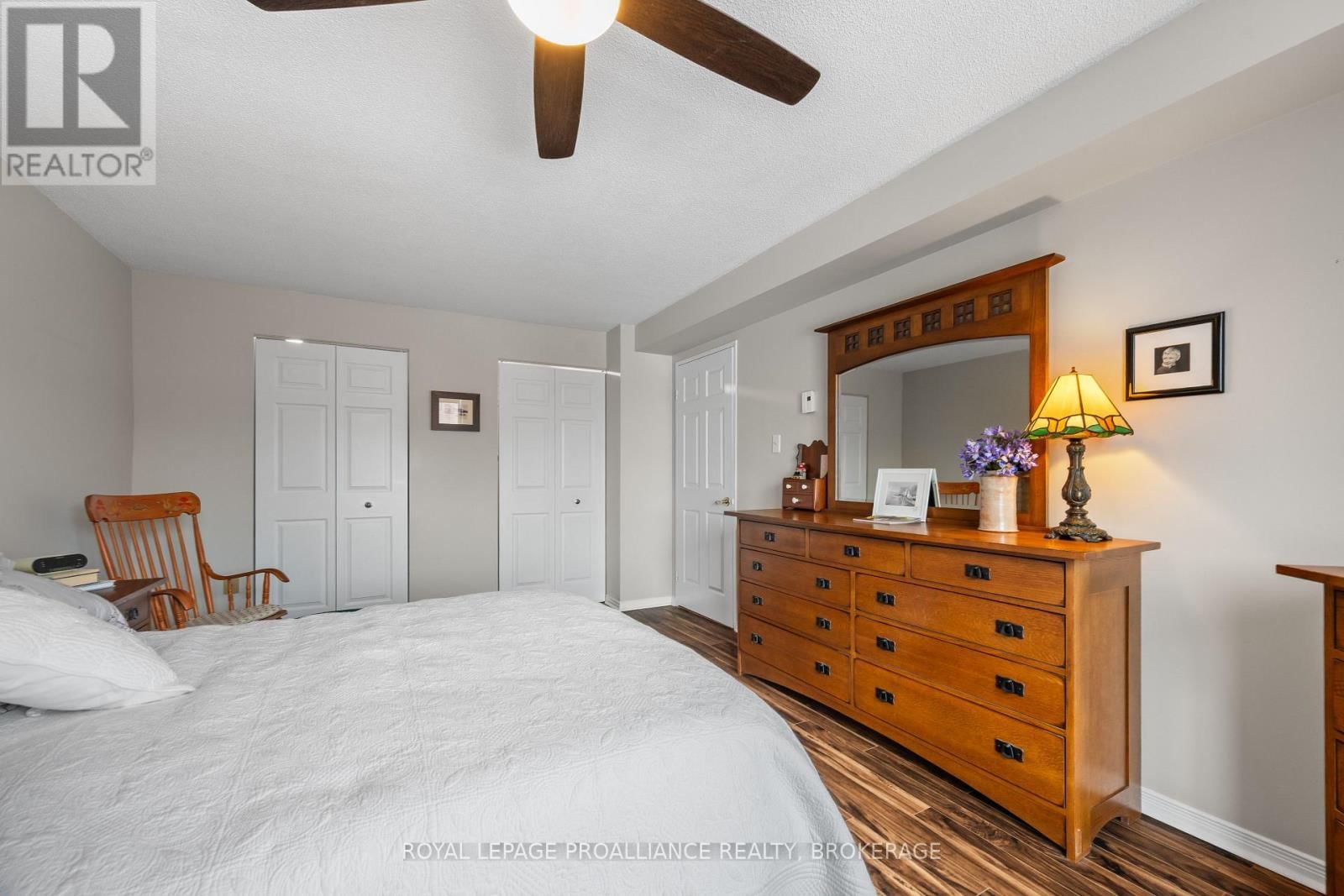 505 - 14 GREENVIEW DRIVE Image 16