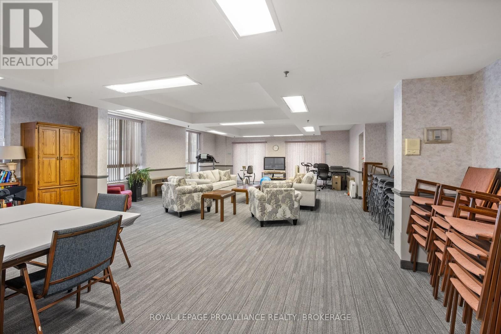 505 - 14 GREENVIEW DRIVE Image 20