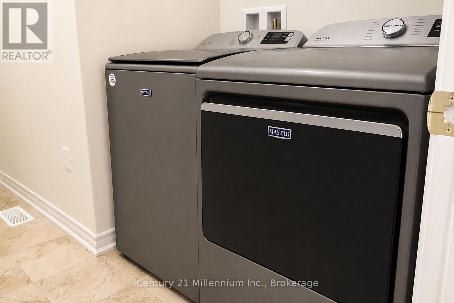 138 FITZGERALD STREET Image 26