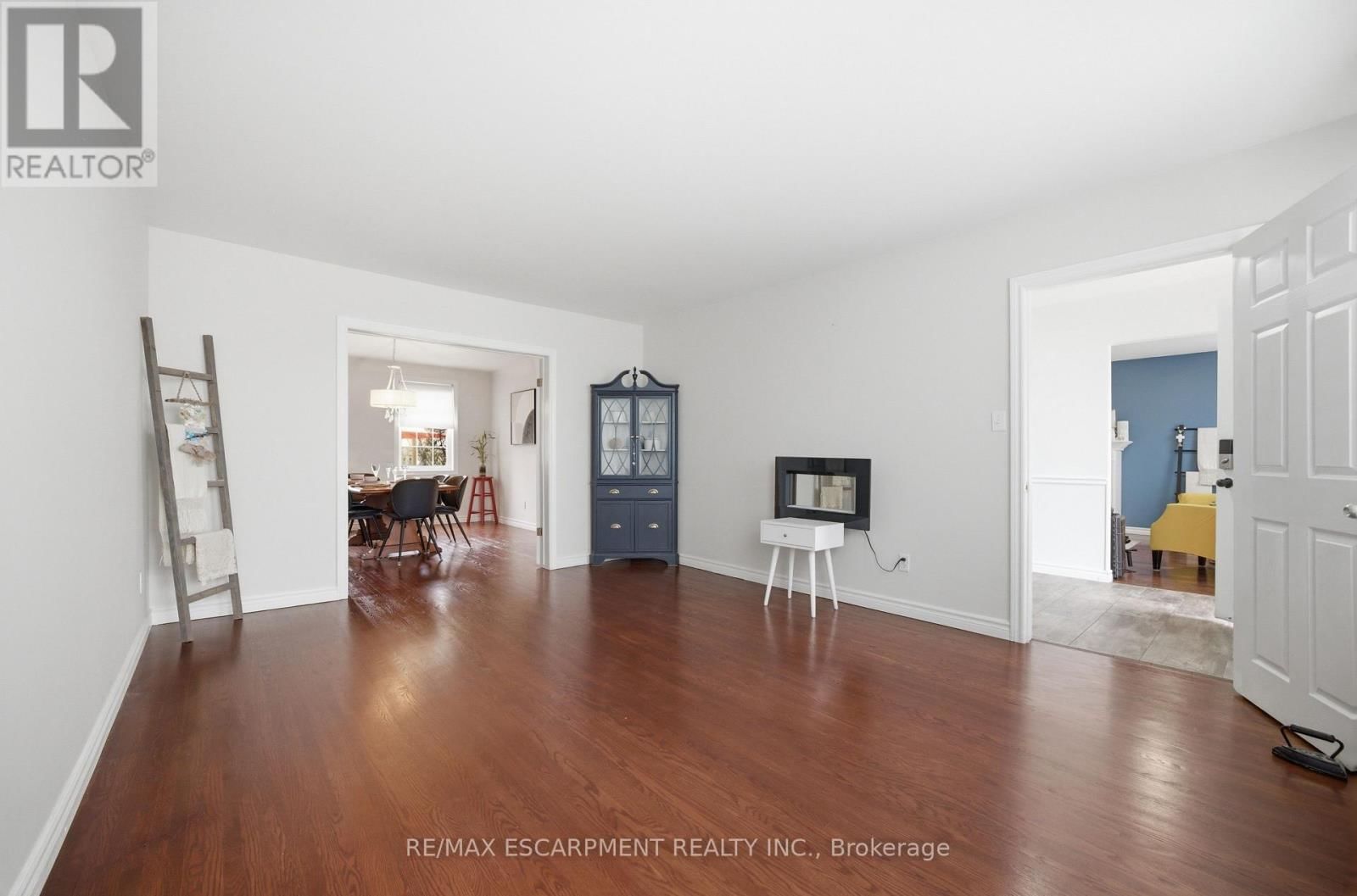 173 GREEN POINTE DRIVE Image 10