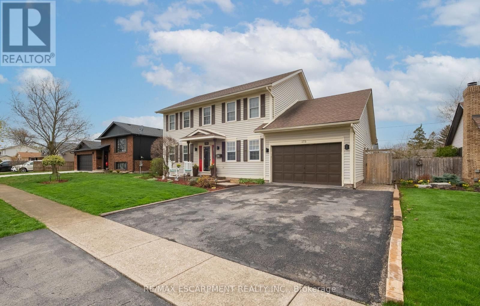 173 GREEN POINTE DRIVE Image 2