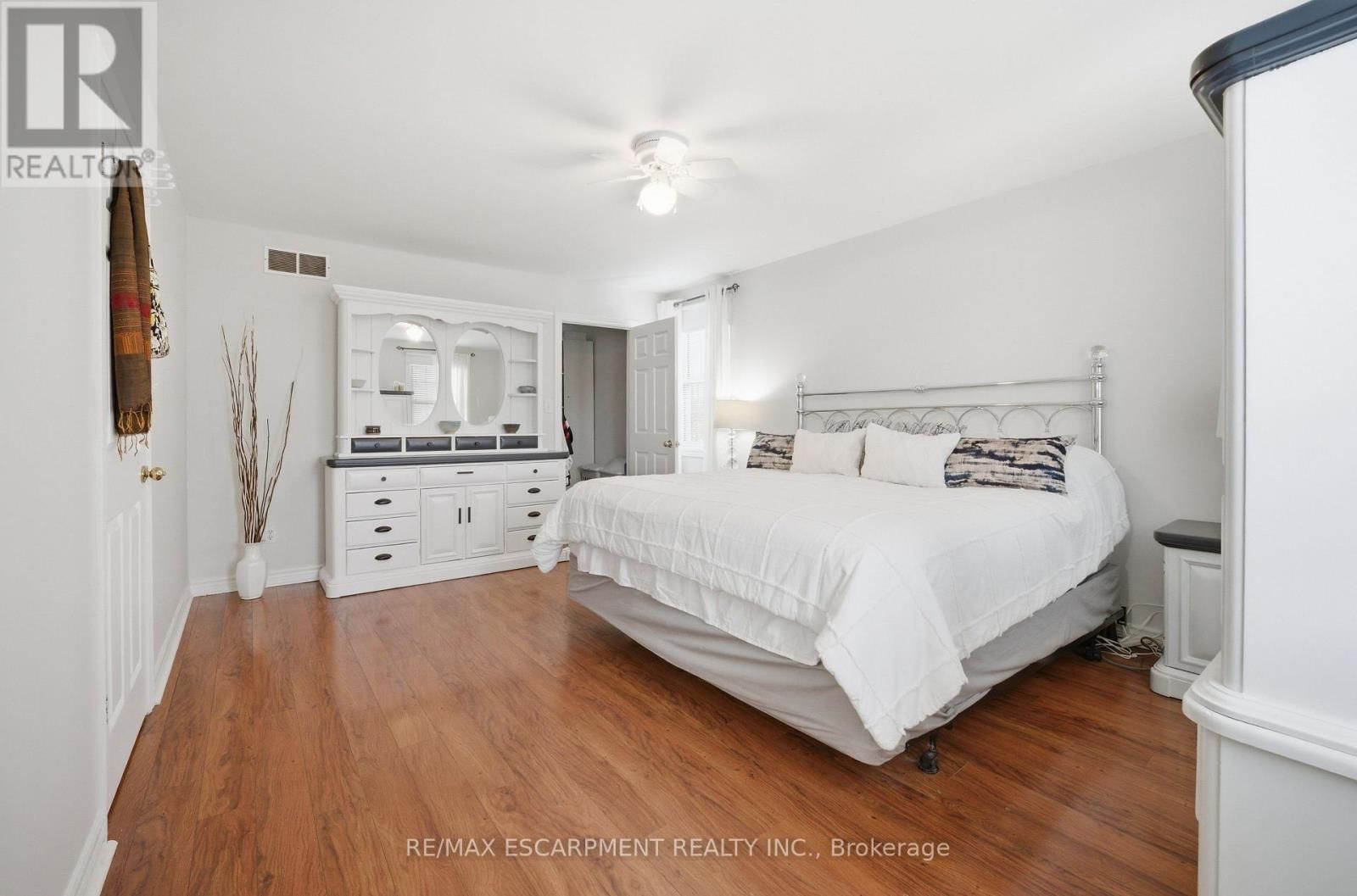 173 GREEN POINTE DRIVE Image 20