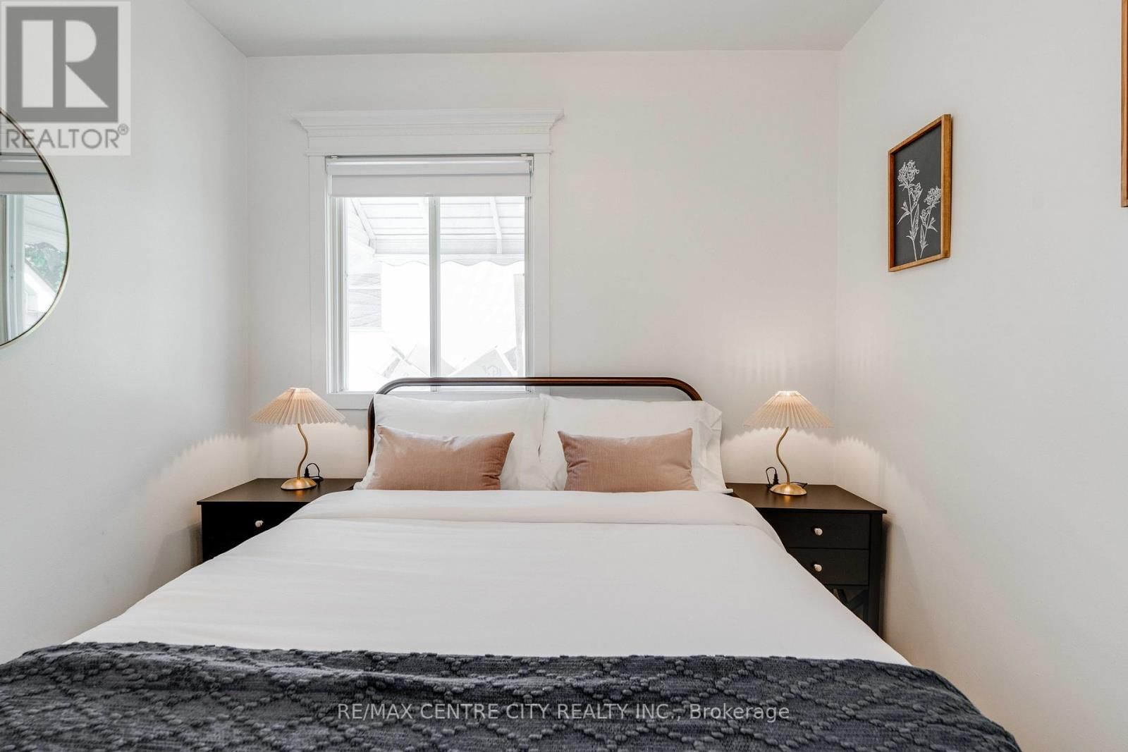 478 MOORE STREET Image 21