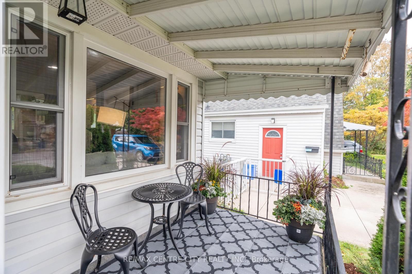 478 MOORE STREET Image 40