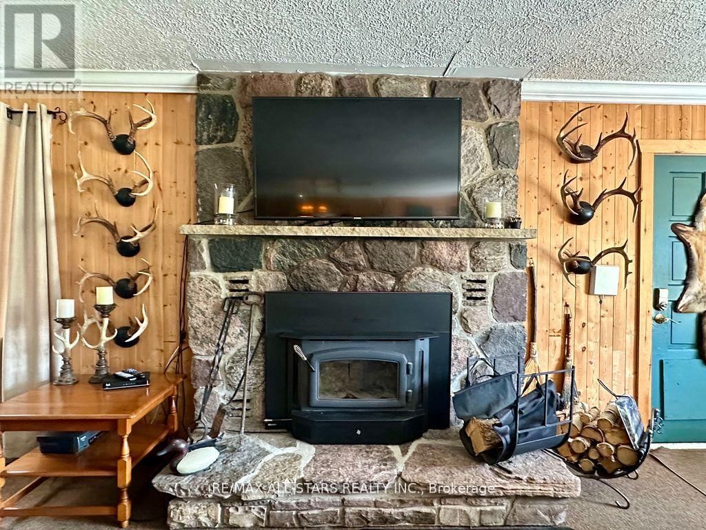 380 LEDGE ROAD Image 17