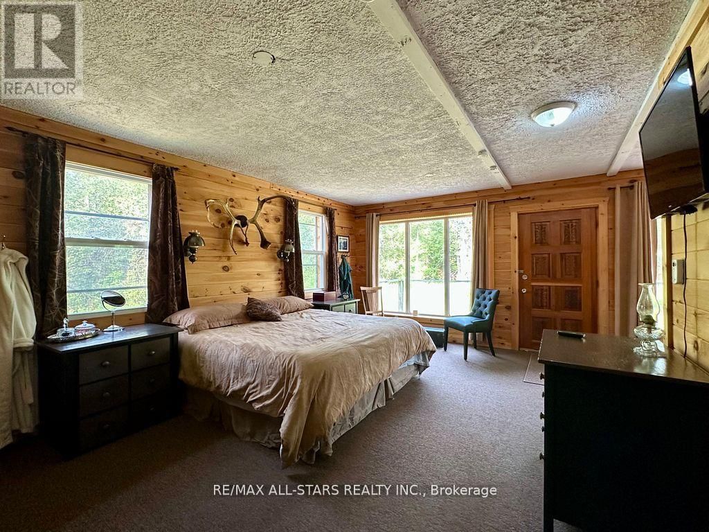 380 LEDGE ROAD Image 22