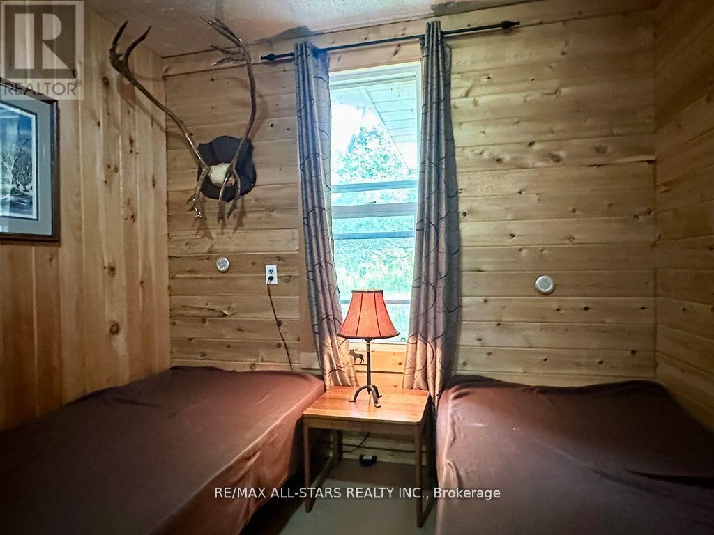 380 LEDGE ROAD Image 28