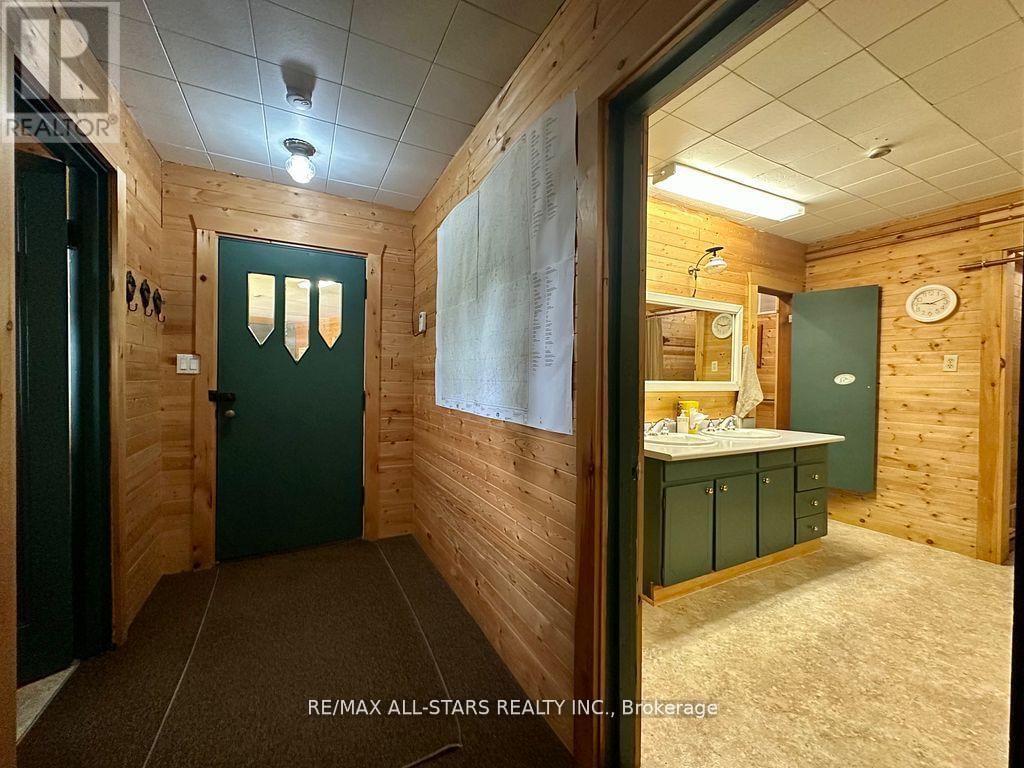 380 LEDGE ROAD Image 29