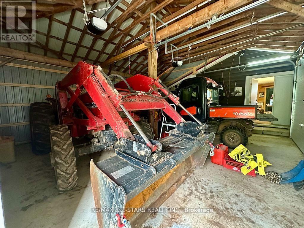 380 LEDGE ROAD Image 36